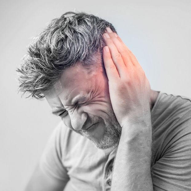 Presion en los oidos y dolor de cabeza